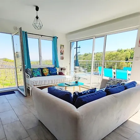 Janea Big Blue House