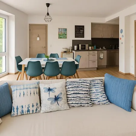 Apartment Janea Big Blue House