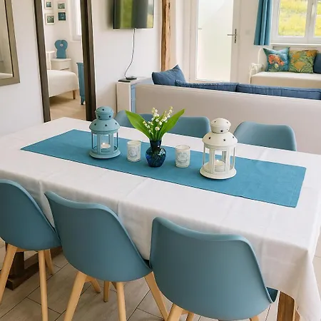 Apartment Janea Big Blue House *